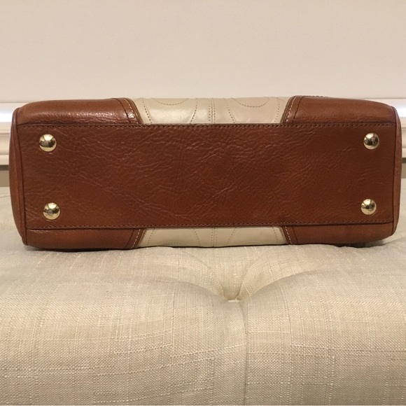 Genuine Vintage Coach Hampton Embossed Leather Satchel - Cream with Pecan Trim - Picture 9 of 13